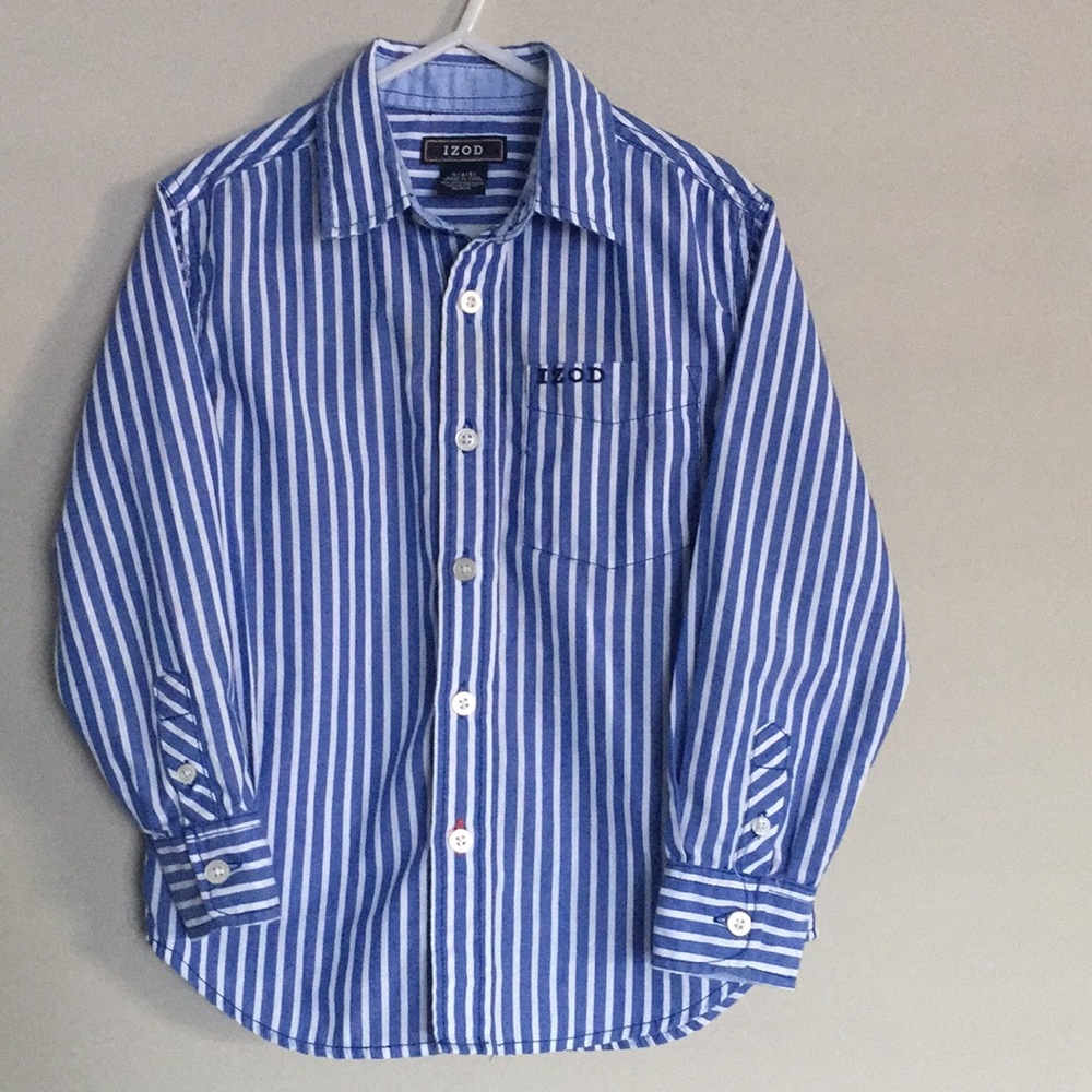 iZod Boys Dress Shirt Size S (4/5)